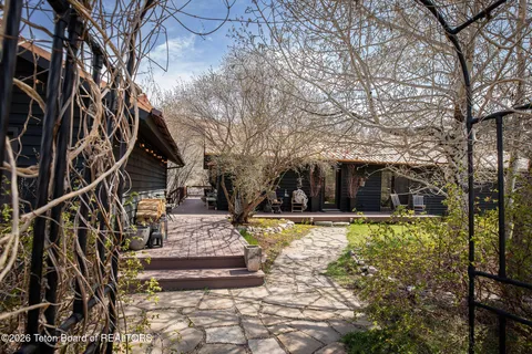 $3,875,000 | 8855 Riverfront Drive, Jackson, WY 83001