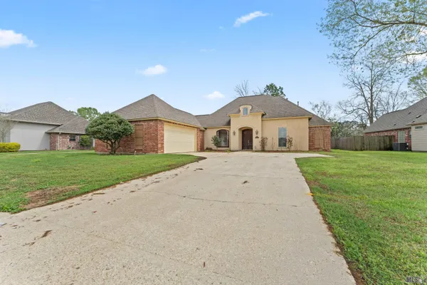 $2,999 | 3055 Shadow Hill Drive, Baton Rouge, LA 70816