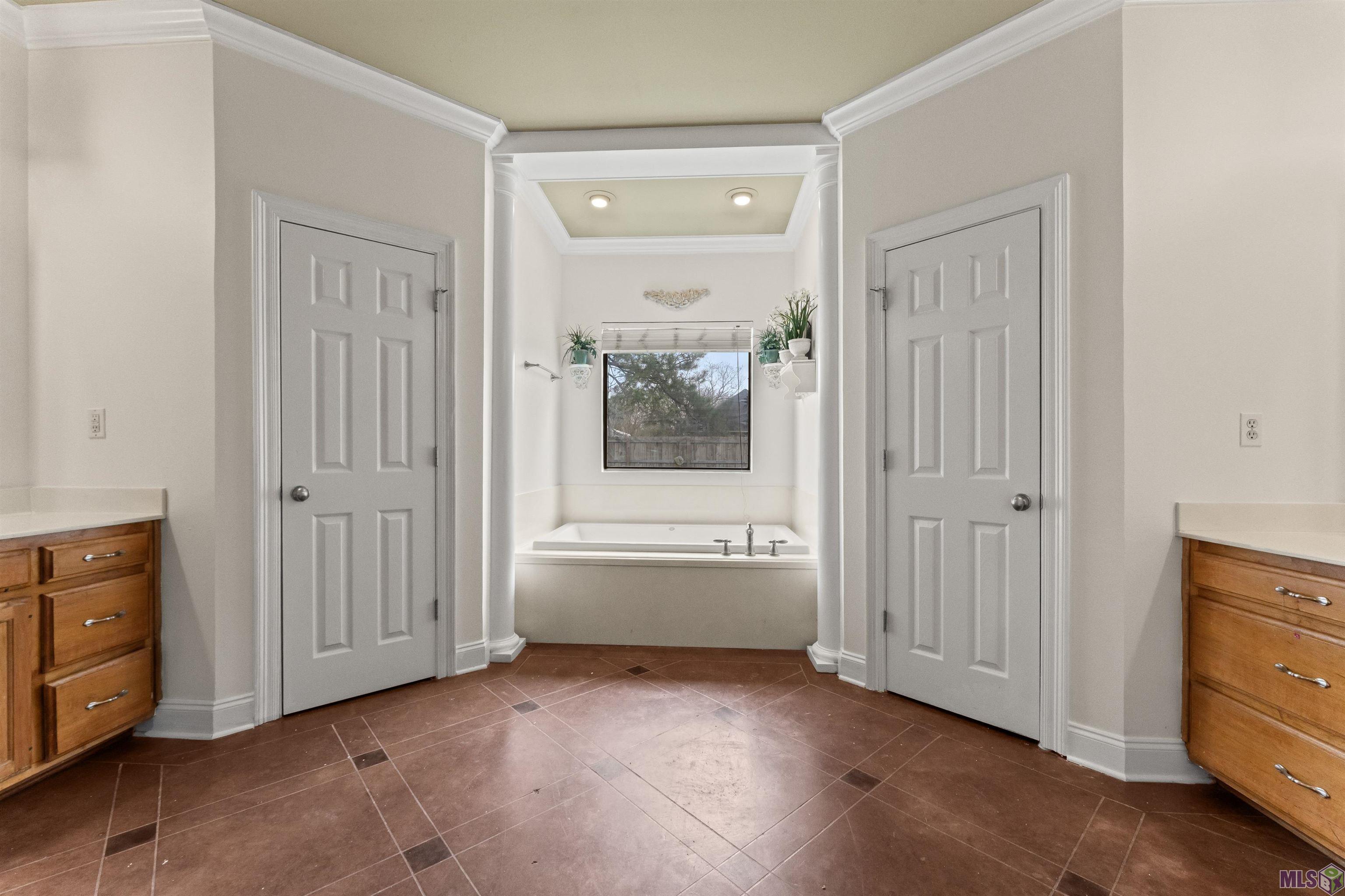 3055 Shadow Hill Drive Baton Rouge, LA 70816 - Photo 13 of 24