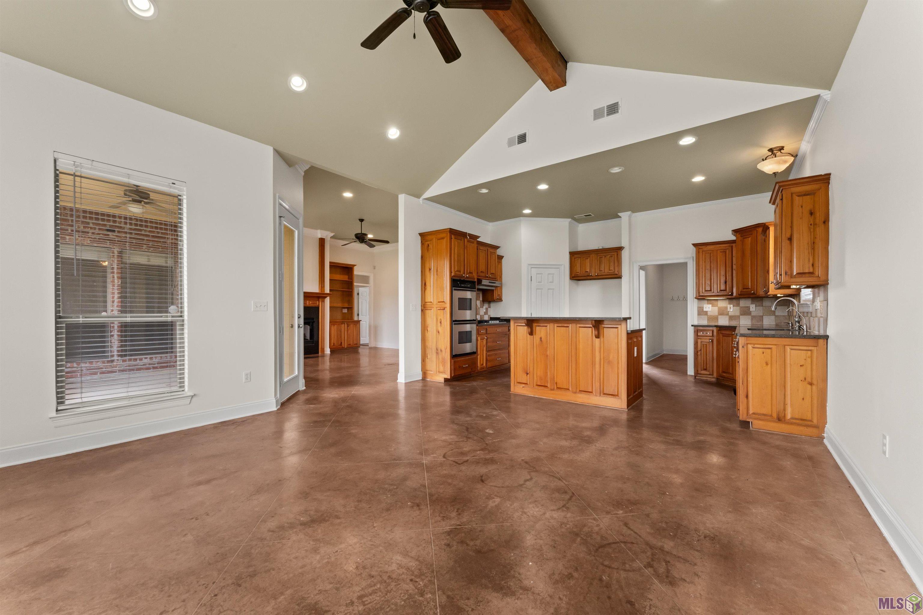 3055 Shadow Hill Drive Baton Rouge, LA 70816 - Photo 7 of 24