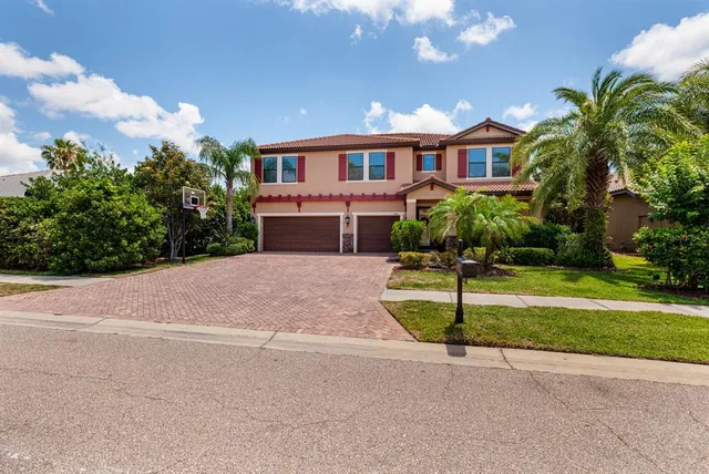 $975,000 | 4611 Grand Preserve Place, Palm Harbor, FL 34684