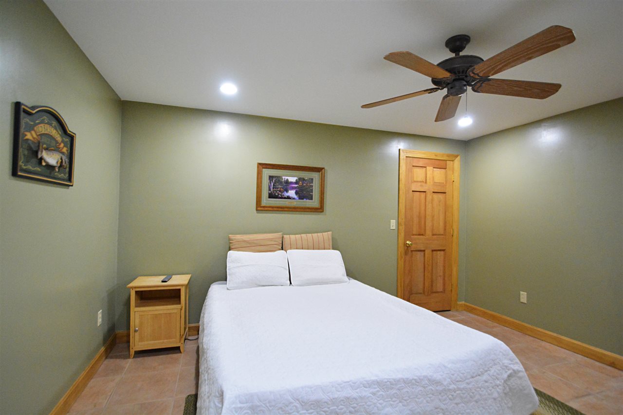 868 Ten Rod Road Farmington, NH 03835 - Photo 11 of 39