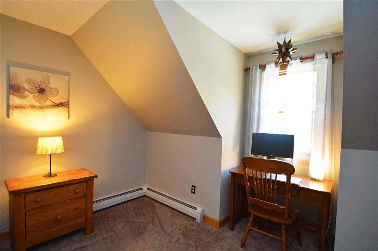 868 Ten Rod Road Farmington, NH 03835 - Photo 13 of 39