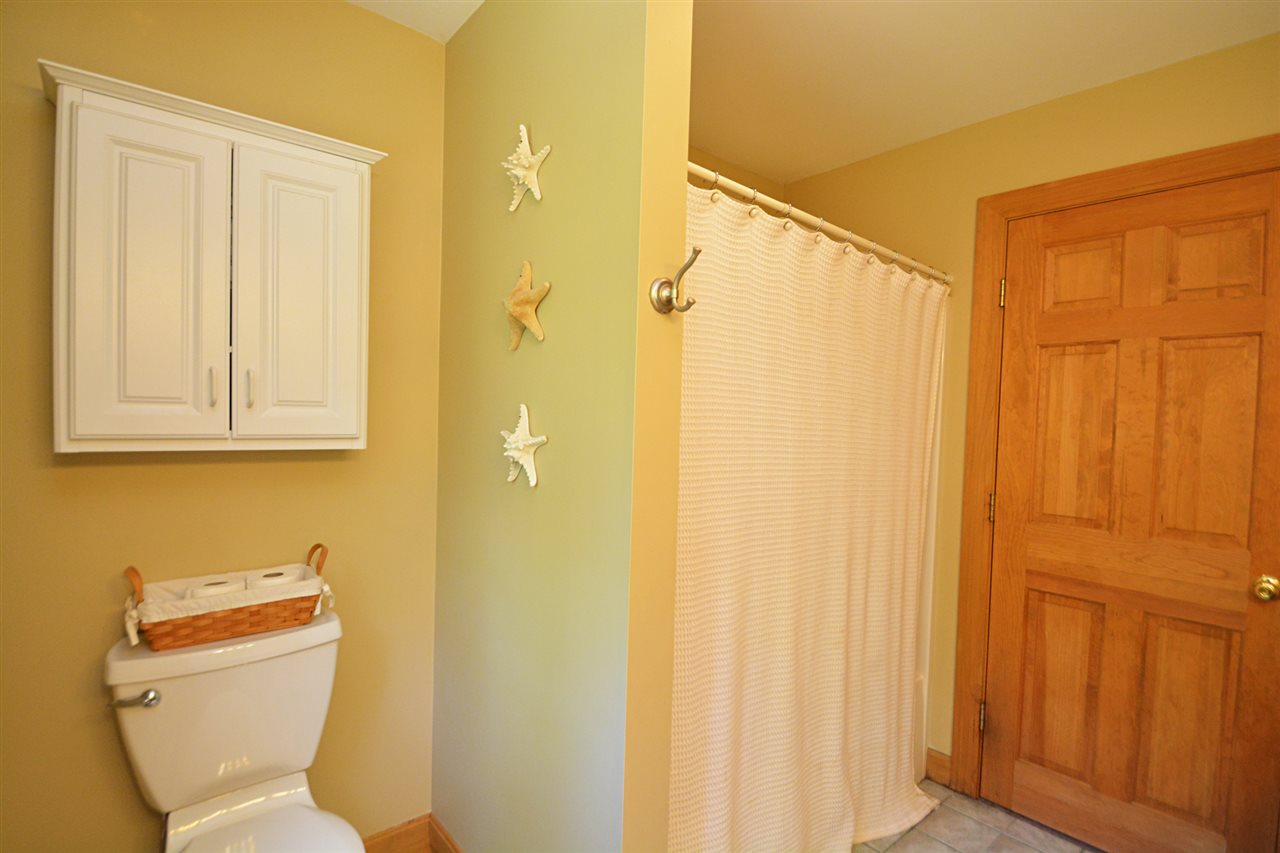 868 Ten Rod Road Farmington, NH 03835 - Photo 27 of 39