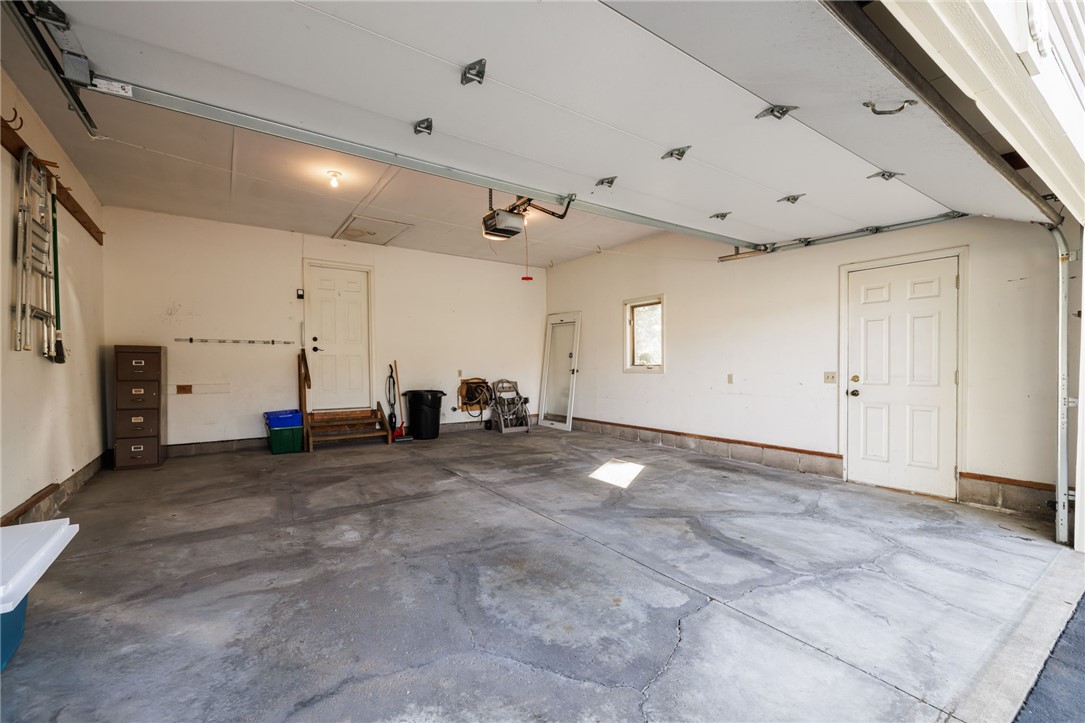 27 English Station Road Greece, NY 14616 - Photo 30 of 34 Gallery Image 30