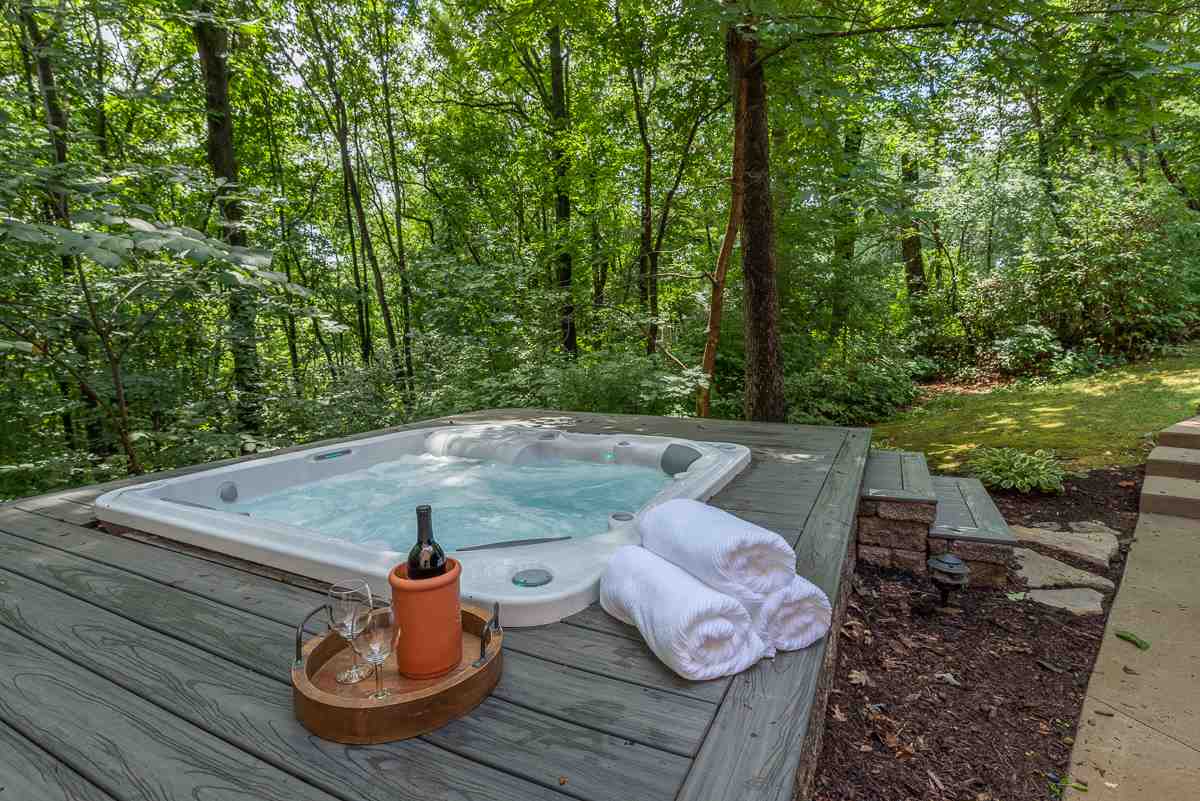 185 Old White Bridge Road Waynesboro, VA 22980 - Photo 11 of 50 Gallery Image 11