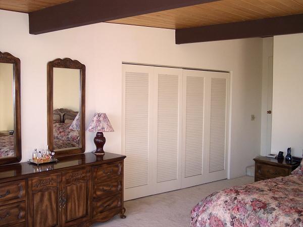 2730 Holly Road Santa Barbara, CA 93105 - Photo 16 of 25 Master Bedroom Closet