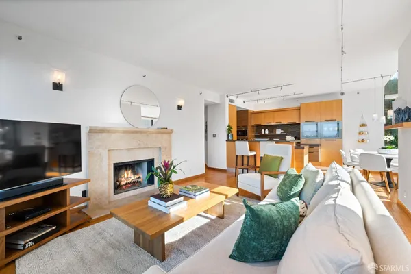 $1,898,000 | 101 Lombard Street, Unit 901W, San Francisco, CA 94111