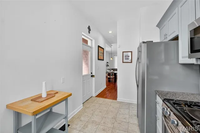 $2,500 | 2932 Lemp Avenue, St. Louis, MO 63118