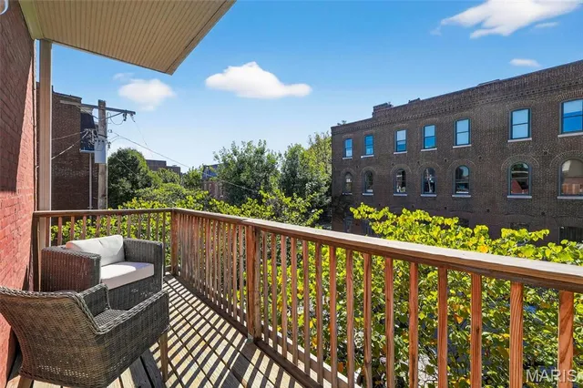 $2,500 | 2932 Lemp Avenue, St. Louis, MO 63118