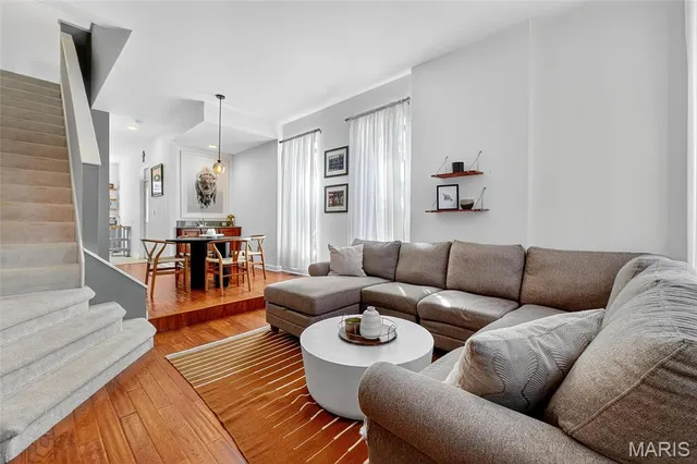 $2,500 | 2932 Lemp Avenue, St. Louis, MO 63118