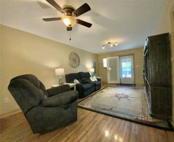 $169,000 | 934 Farm To Market Road 356, Onalaska, TX 77360