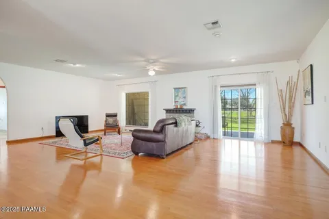 $299,999 | 2018 La Belle Villa Road, New Iberia, LA 70563