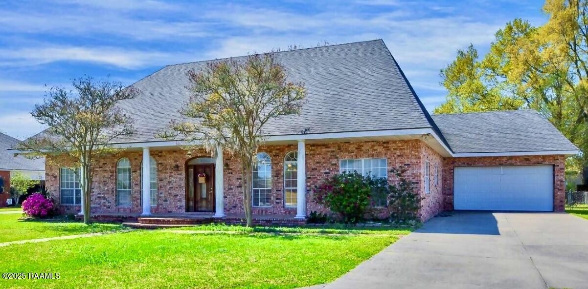 2018 La Belle Villa Road New Iberia, LA 70563 - Photo 43 of 48 20250326191932511684000000-o