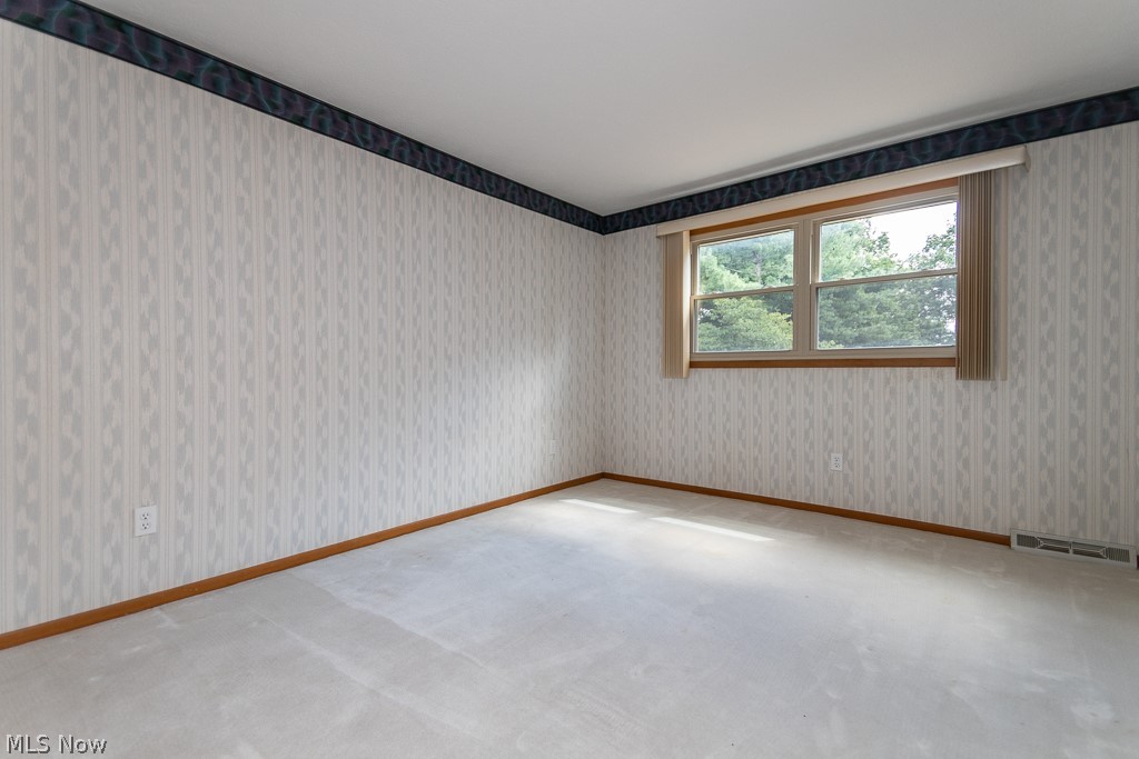 24696 Chardon Road Cleveland, OH 44143 - Photo 29 of 35 Gallery Image 29