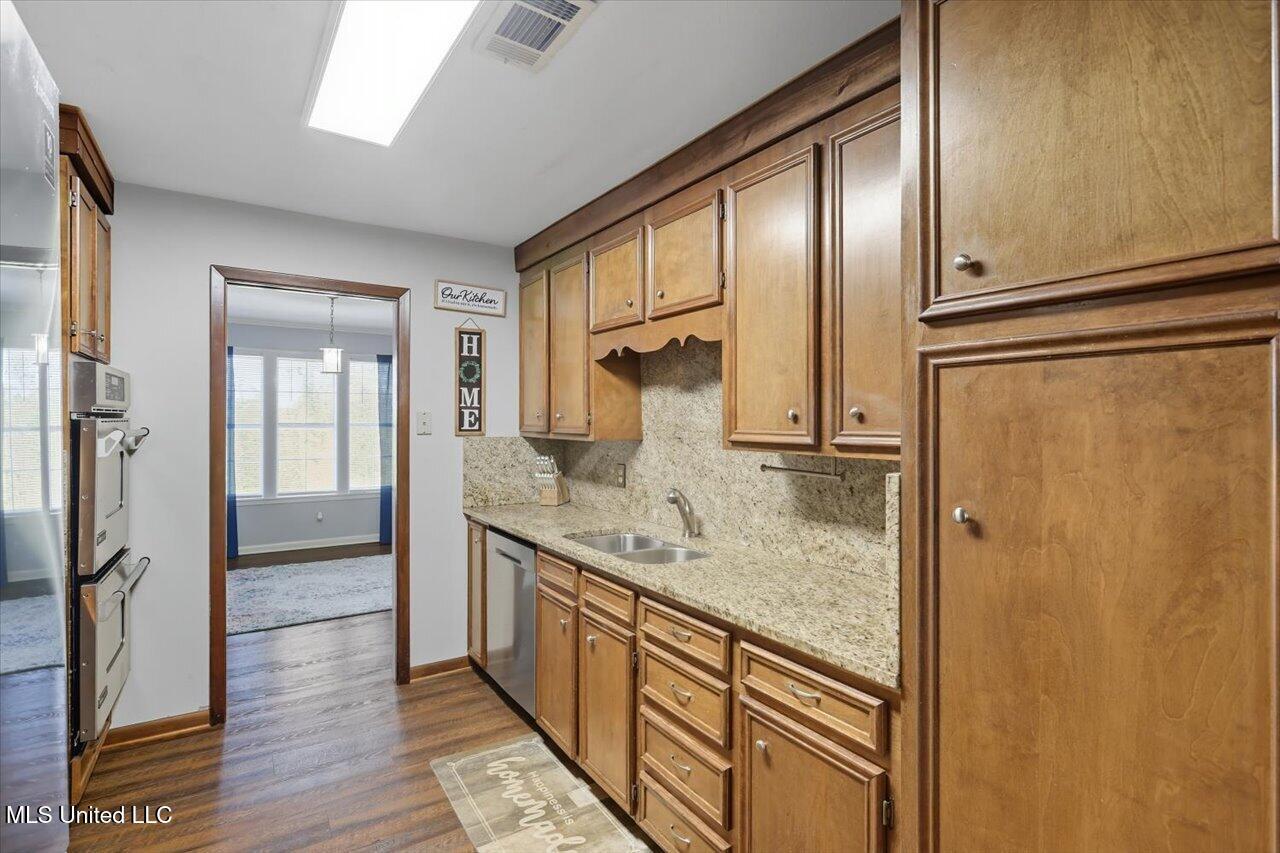 2694 Highway 501 Raleigh, MS 39153 - Photo 13 of 77 14-2694 MS-501 _ Home Tours MS