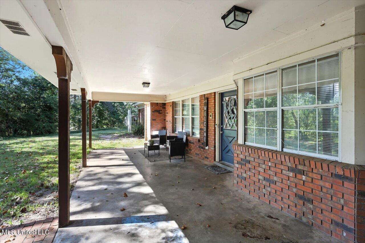 2694 Highway 501 Raleigh, MS 39153 - Photo 35 of 77 36-2694 MS-501 _ Home Tours MS