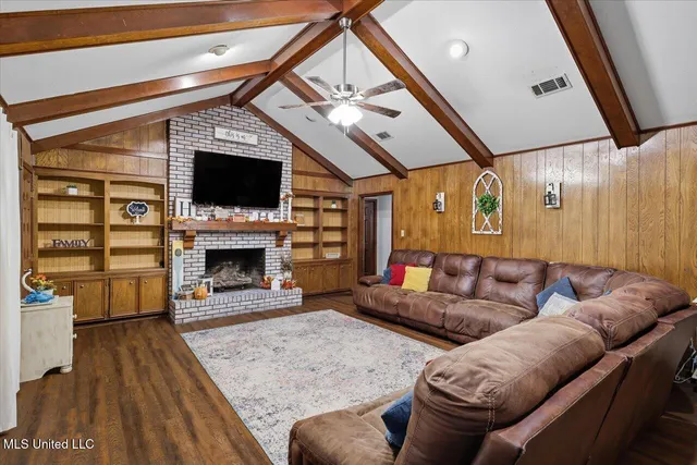 $394,900 | 2694 Highway 501, Raleigh, MS 39153