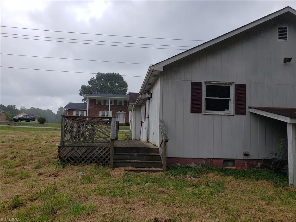 774 Shady Grove Road Eden, NC 27288 - Photo 3 of 6 Back of house