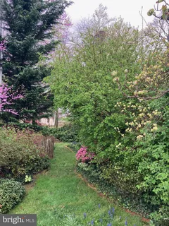 $1,275,000 | 5104 Wehawken Road, Bethesda, MD 20816