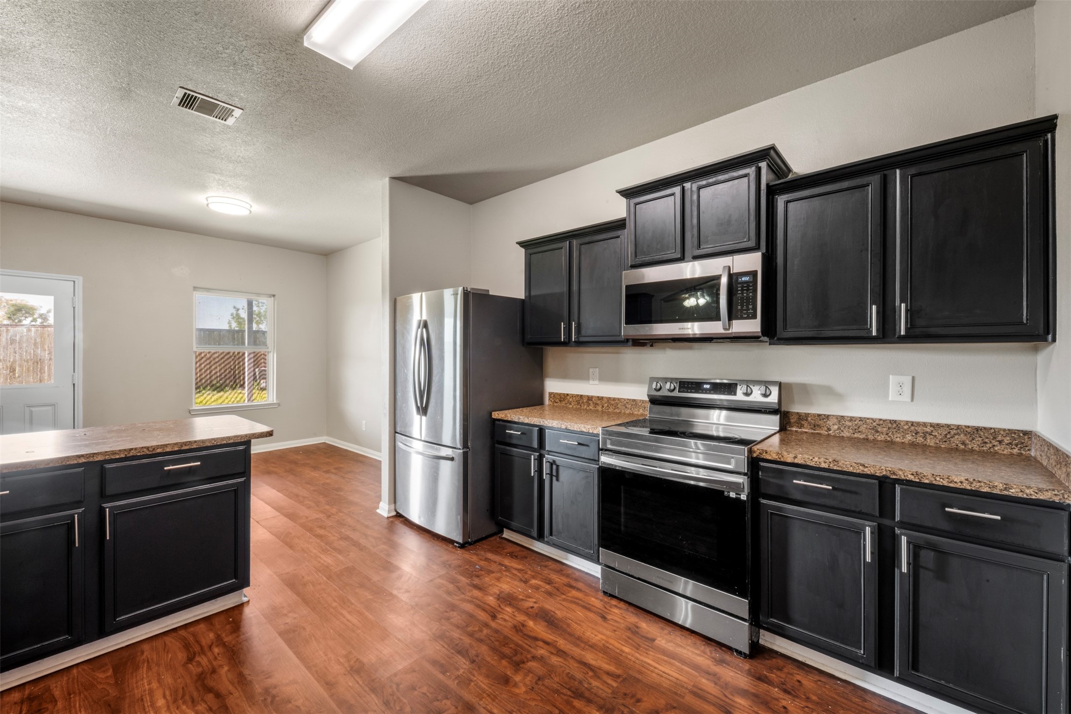 5926 Golden Cove Road Cove, TX 77523 - Photo 8 of 26 All Stainless appliances all stay with the home