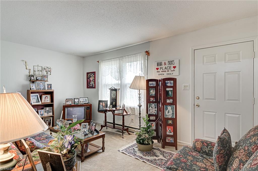 142 Dan Valley Road Mayodan, NC 27027 - Photo 10 of 31 Gallery Image 10