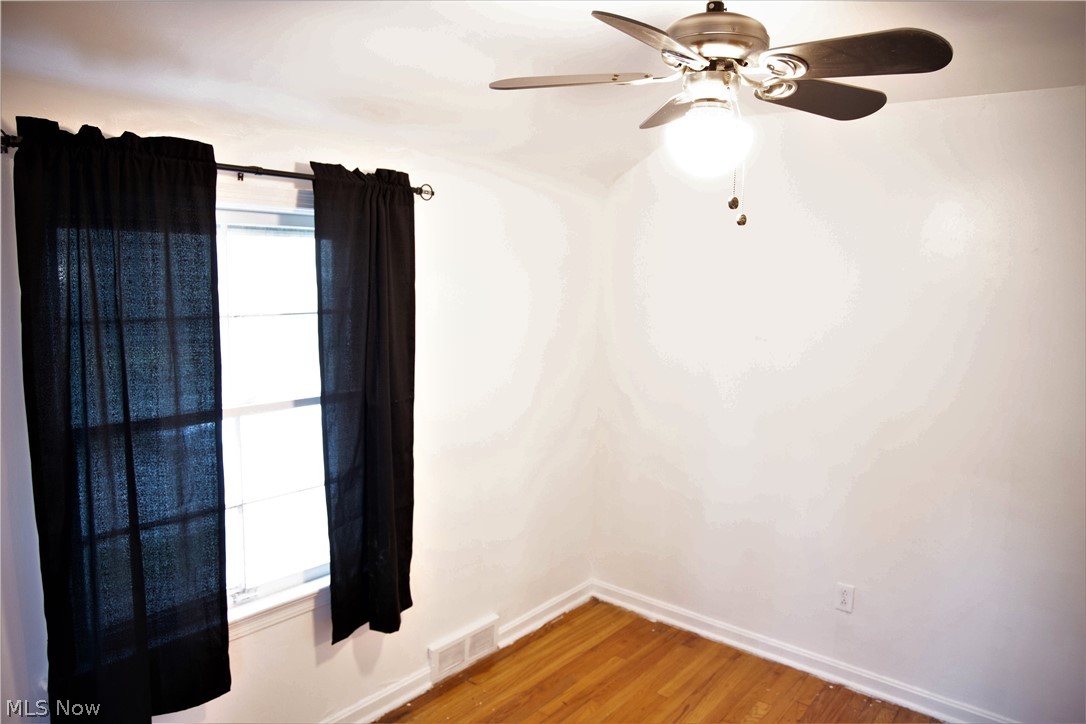 3511 Radcliffe Road Cleveland Heights, OH 44121 - Photo 21 of 29