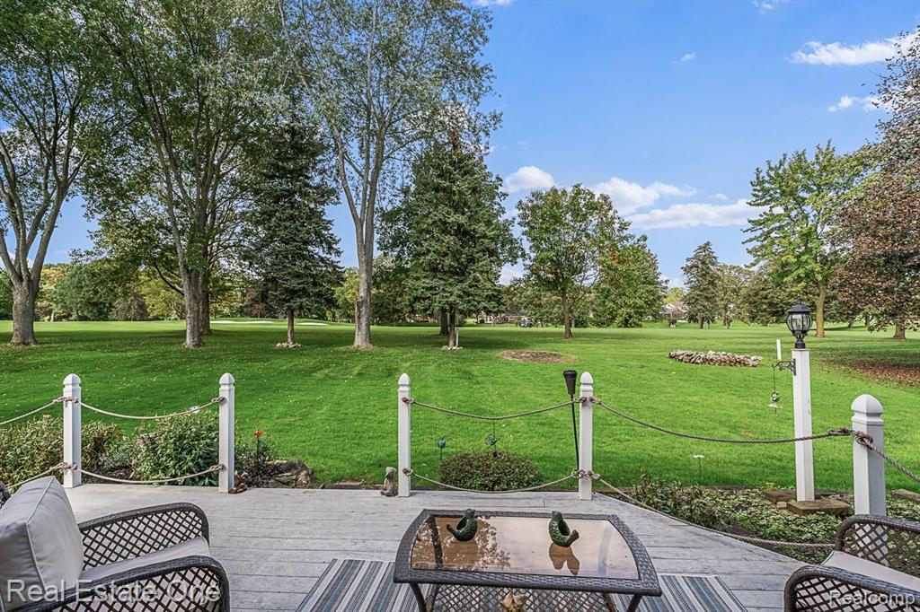 1380 Chestnut Circle Rochester Hills, MI 48309 - Photo 35 of 46