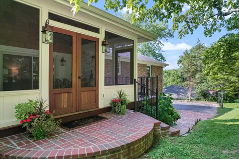 $1,079,000 | 774 Rodney Drive, Nashville, TN 37205