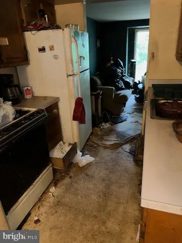 $295,000 | 5495 Endicott Lane, Columbia, MD 21044