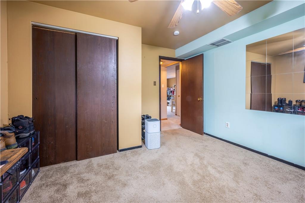 327 Beech Road Pittsburgh, PA 15239 - Photo 31 of 46