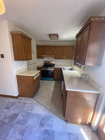 $2,600 | 189 Ferry Street, Unit 2, Malden, MA 02148