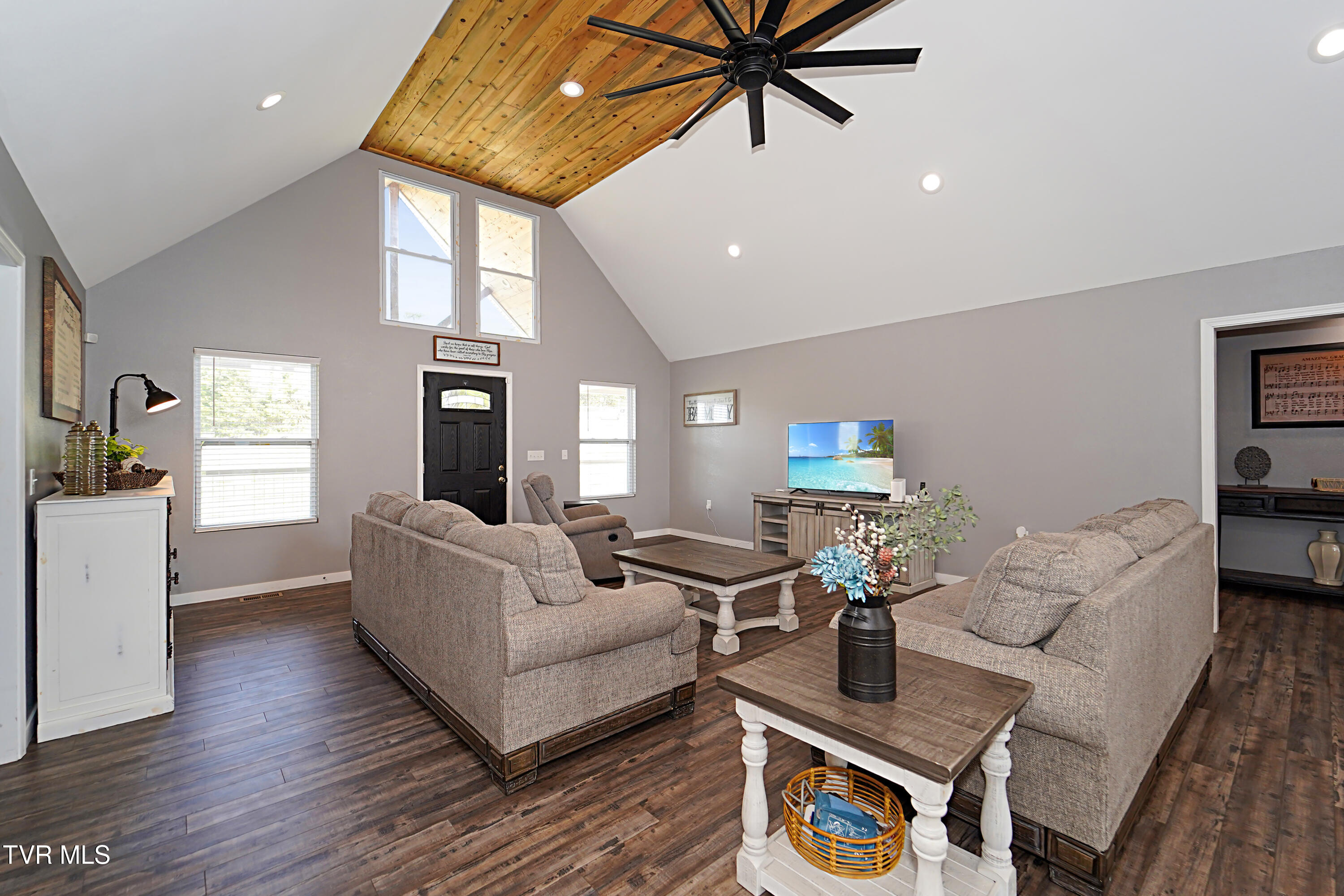 106 Turner Hill Road Mosheim, TN 37818 - Photo 6 of 42 DSC00928