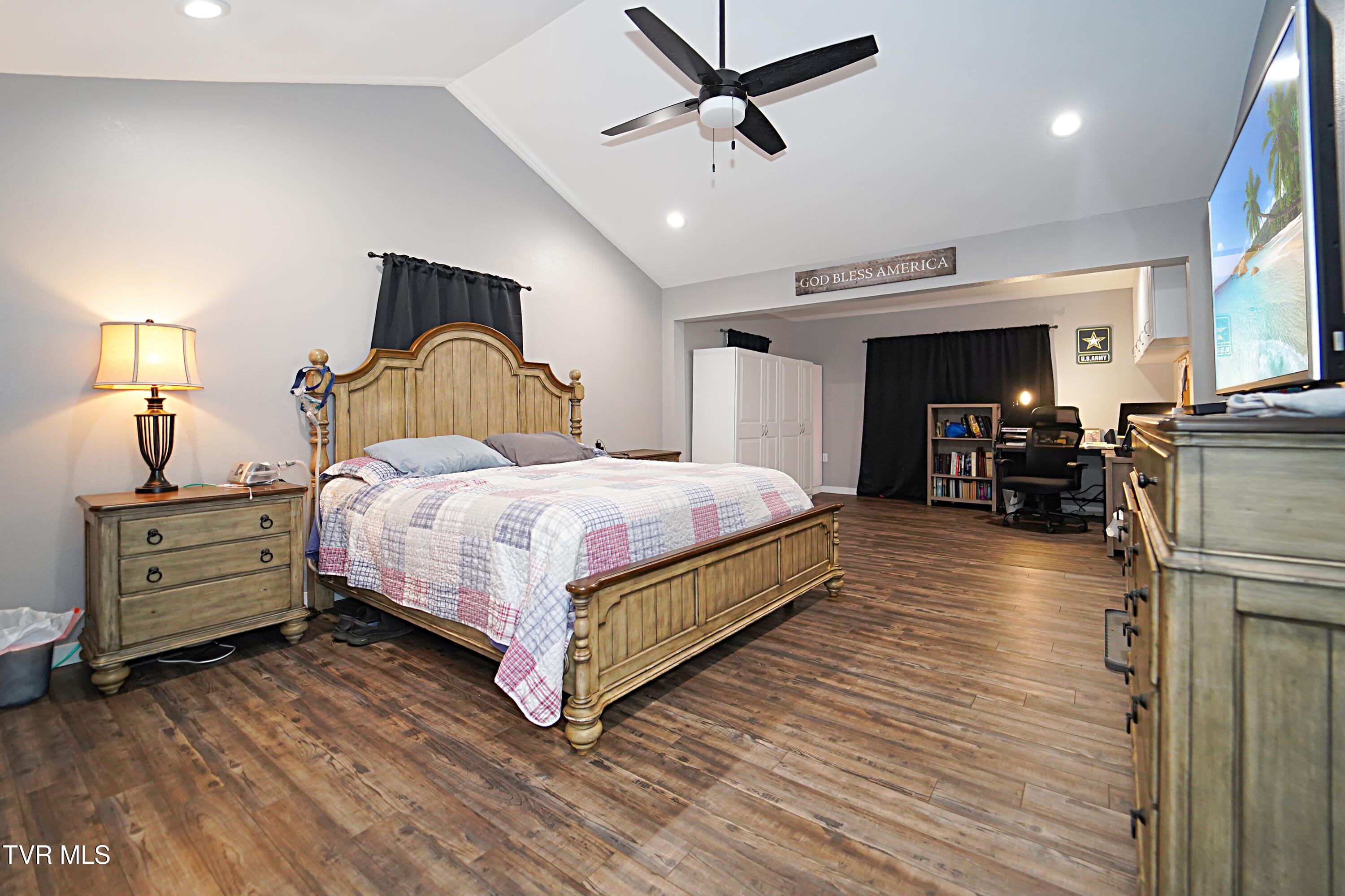 106 Turner Hill Road Mosheim, TN 37818 - Photo 7 of 42 DSC00933