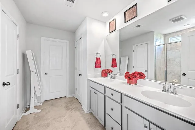 $2,995 | 610 Squire Pope Road, Summerville, SC 29486