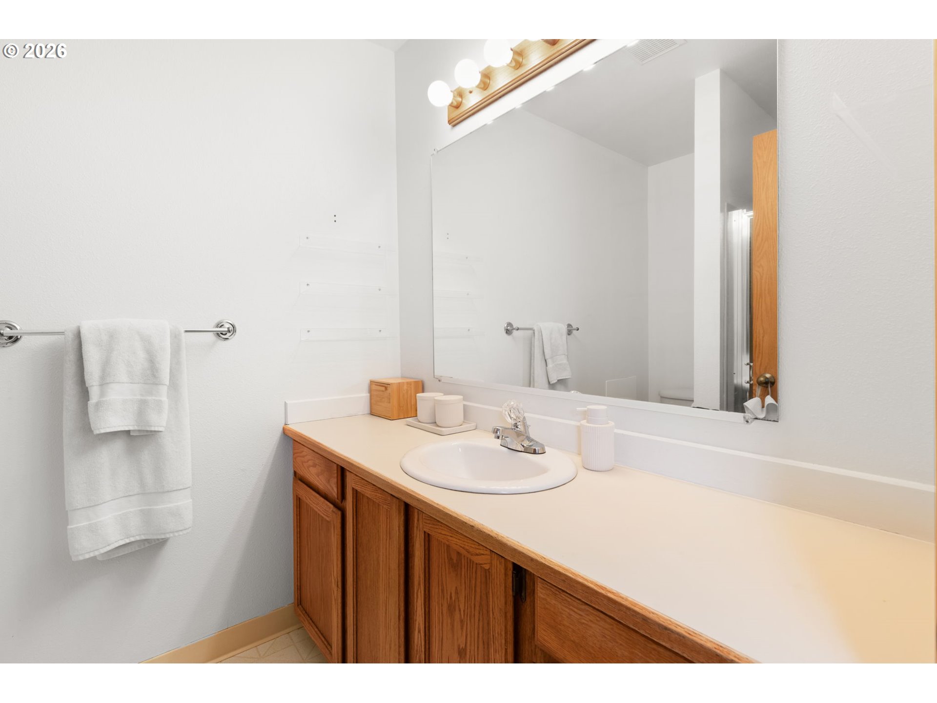 2791 Southwest Meyers Drive Gresham, OR 97080 - Photo 40 of 48 Bathroom