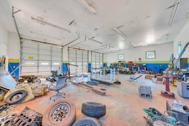 an empty room with a empty space