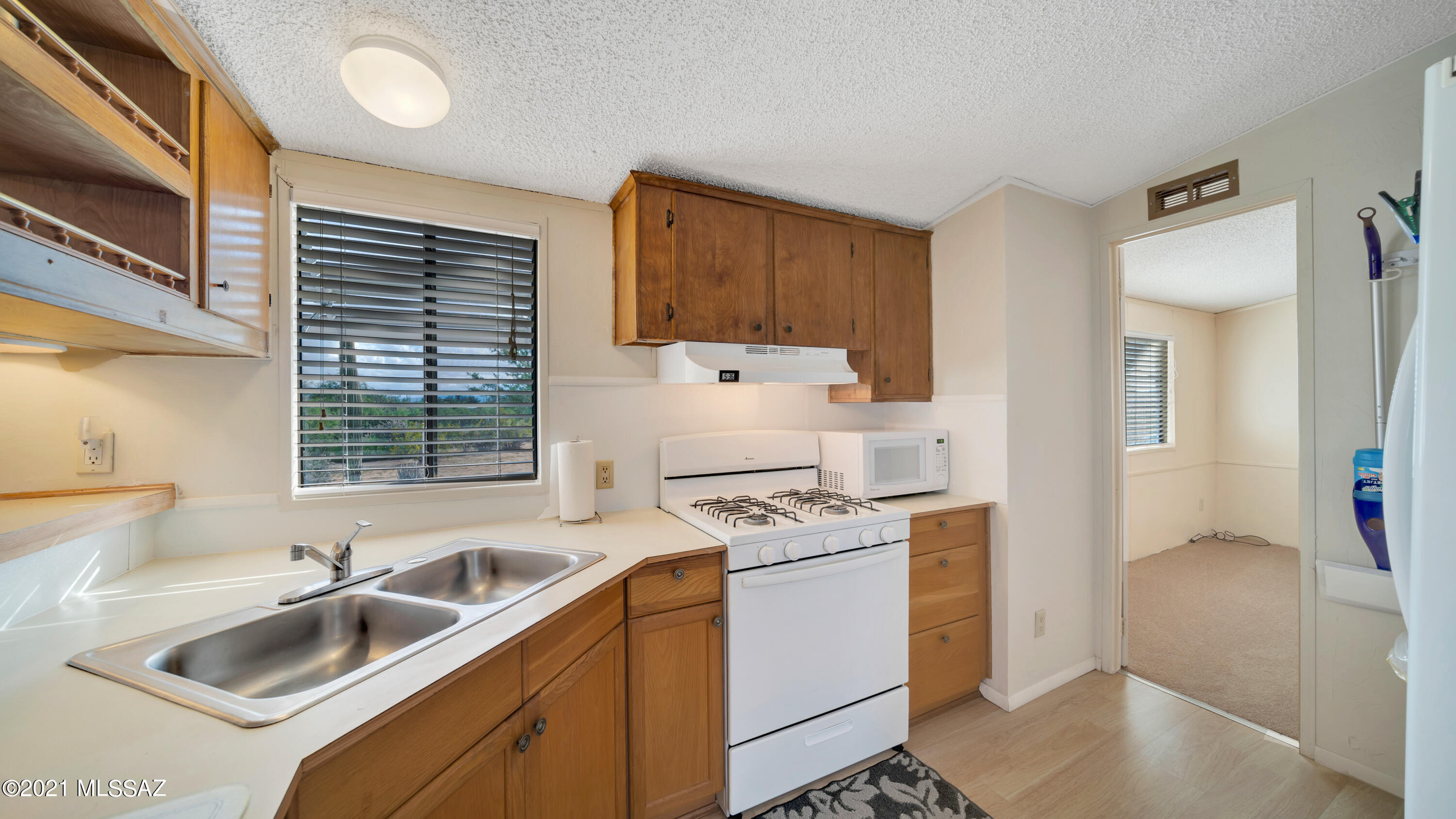 13200 West Mustang Road Tucson, AZ 85743 - Photo 21 of 35