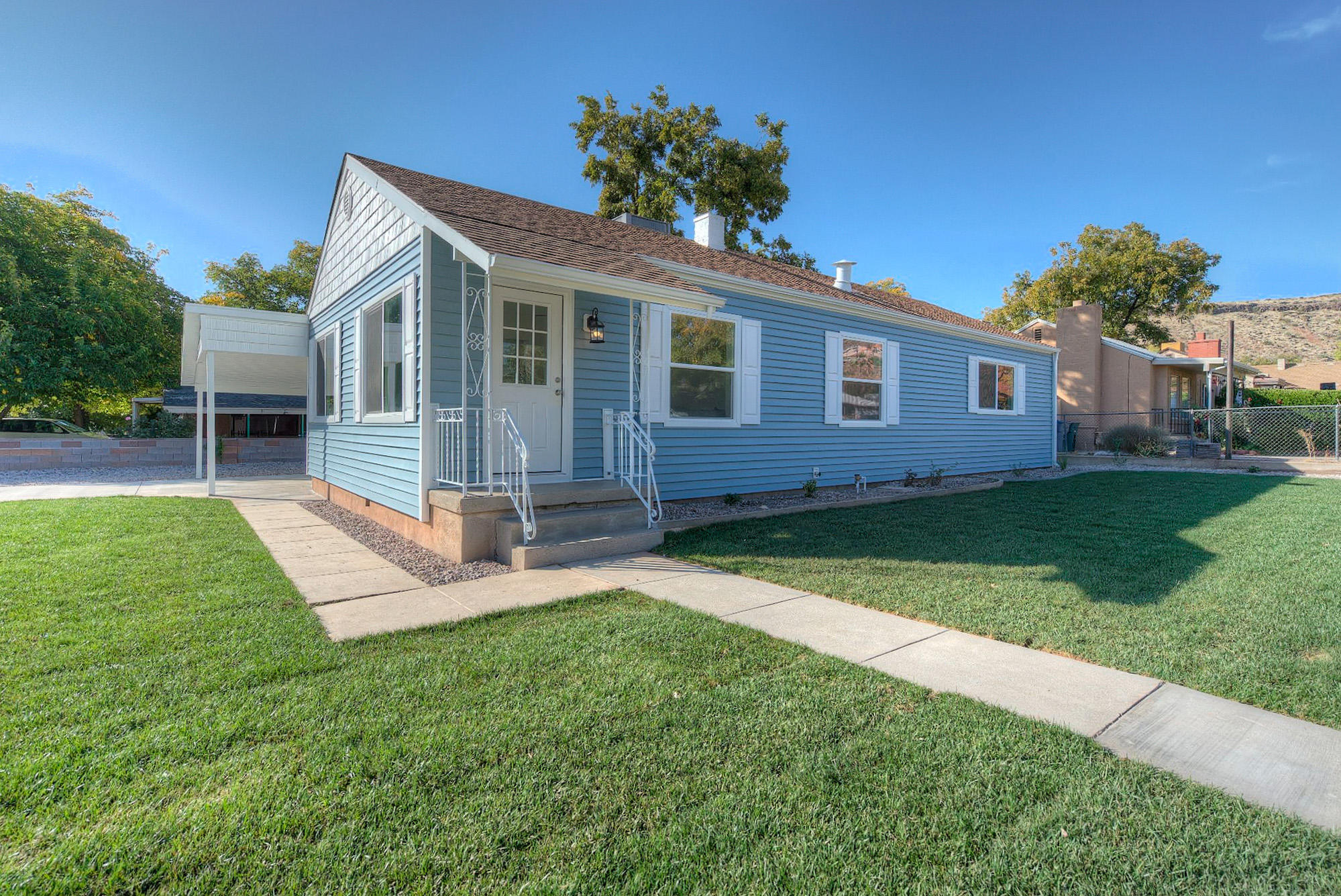 209 West 300 S Street St. George, UT 84770 - Photo 1 of 1 209 W. 300 S.-012