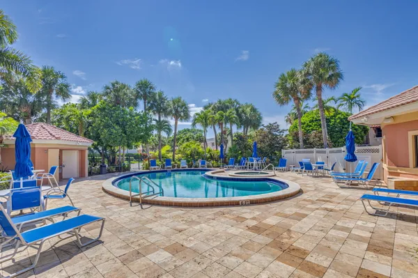 $2,800 | 500 Uno Lago Drive, Unit 404, Juno Beach, FL 33408