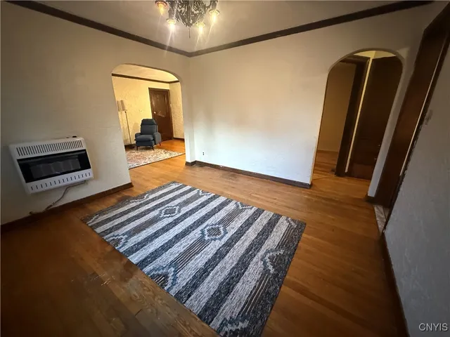 $1,300 | 1689 West Colvin Street, Unit 1, Syracuse, NY 13207