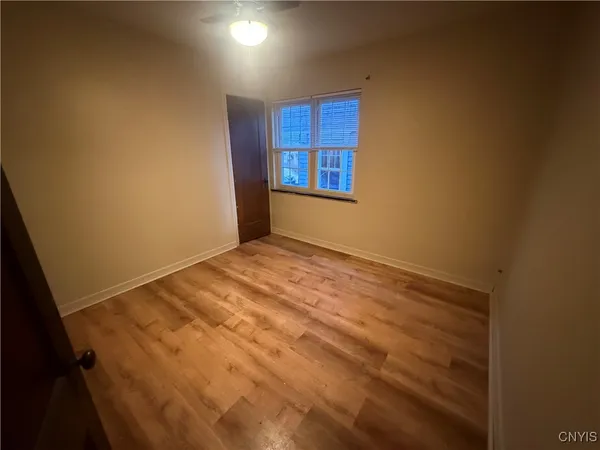 $1,300 | 1689 West Colvin Street, Unit 1, Syracuse, NY 13207