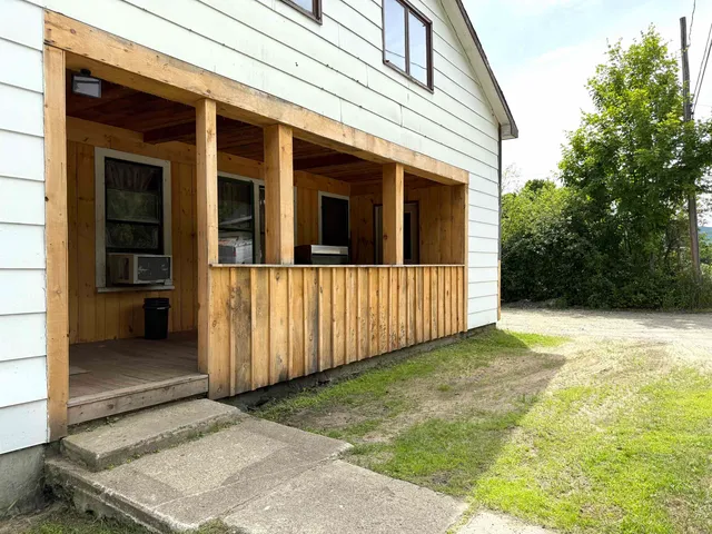 $128,500 | 65 Hollow Road, Stratford, NH 03590