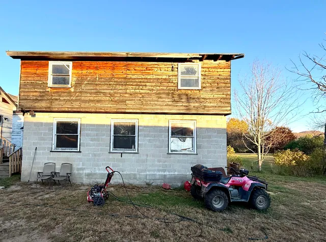 $128,500 | 65 Hollow Road, Stratford, NH 03590