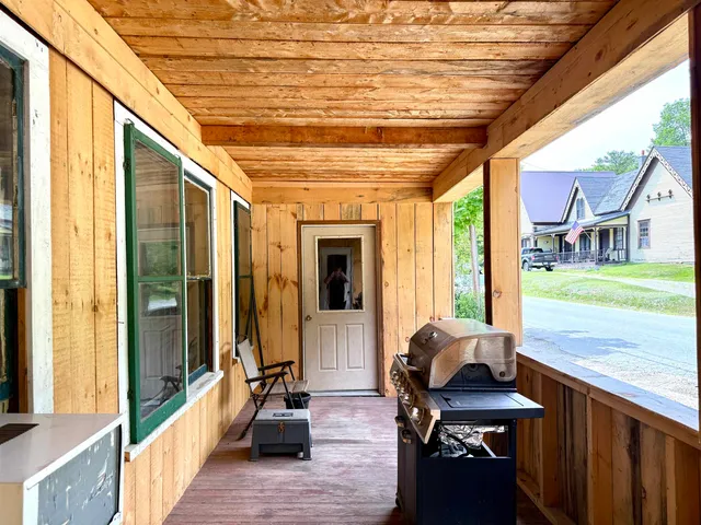 $134,900 | 65 Hollow Road, Stratford, NH 03590