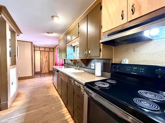 $128,500 | 65 Hollow Road, Stratford, NH 03590