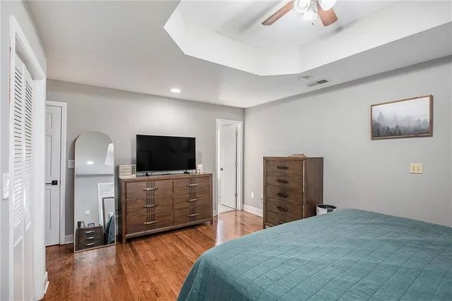 $570,700 | 30495 West 95th Street, De Soto, KS 66018