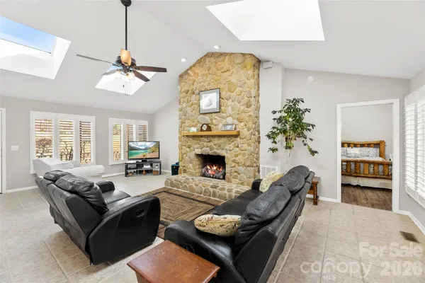 $1,199,999 | 4242 John Ritchie Road, Iron Station, NC 28080