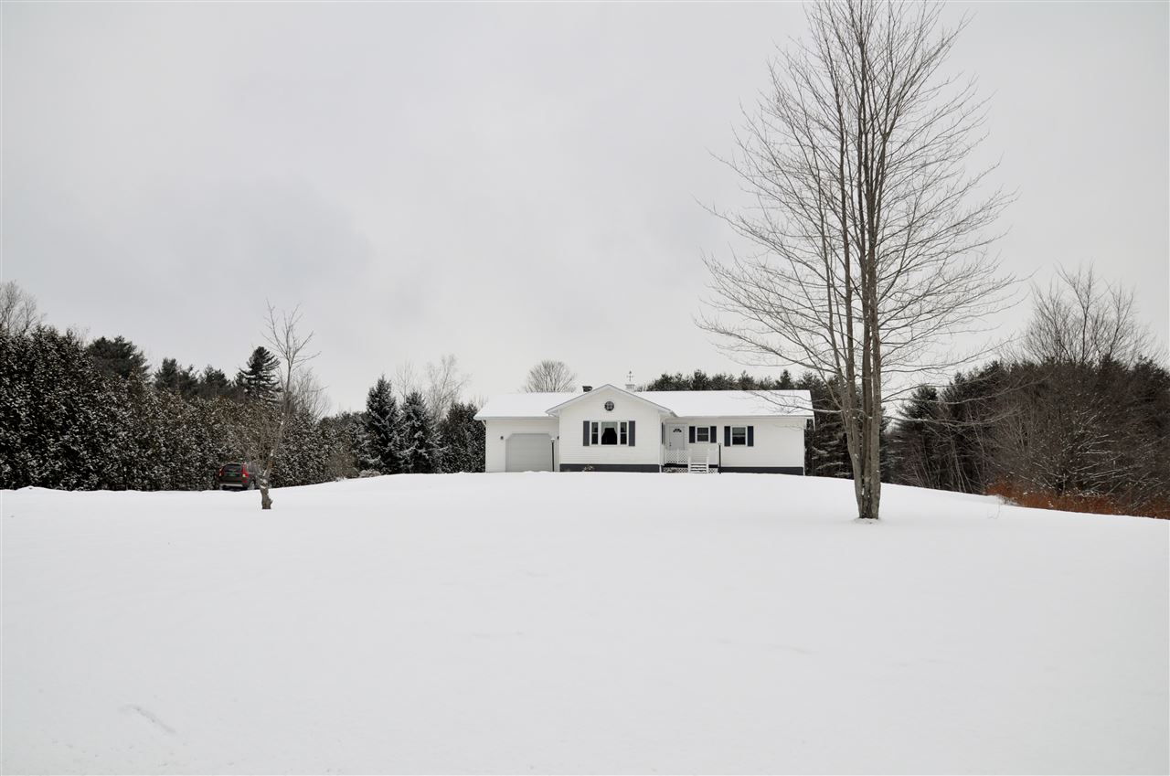 203 Middle Road Milton, VT 05468 - Photo 2 of 31 Gallery Image 2