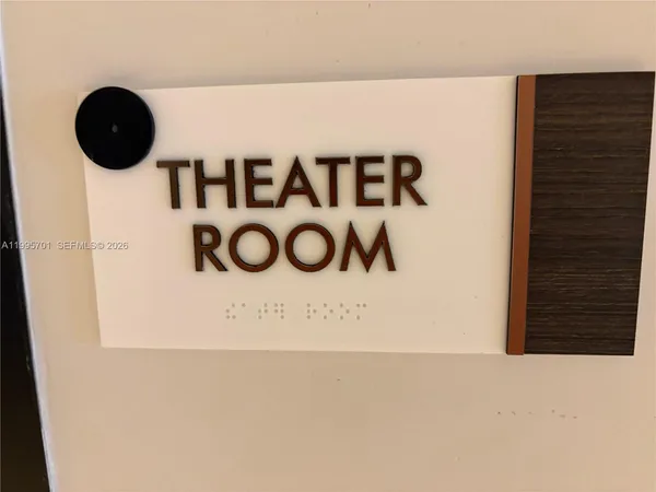 $4,900 | 900 Biscayne Boulevard, Unit 4410, Miami, FL 33132